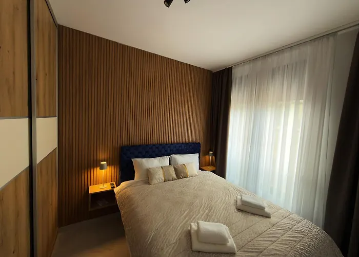 Everest アパート *