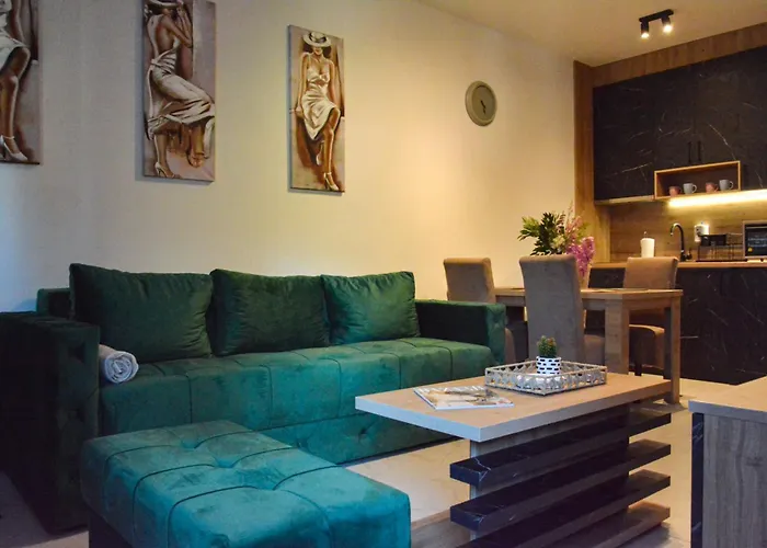 Everest アパート *